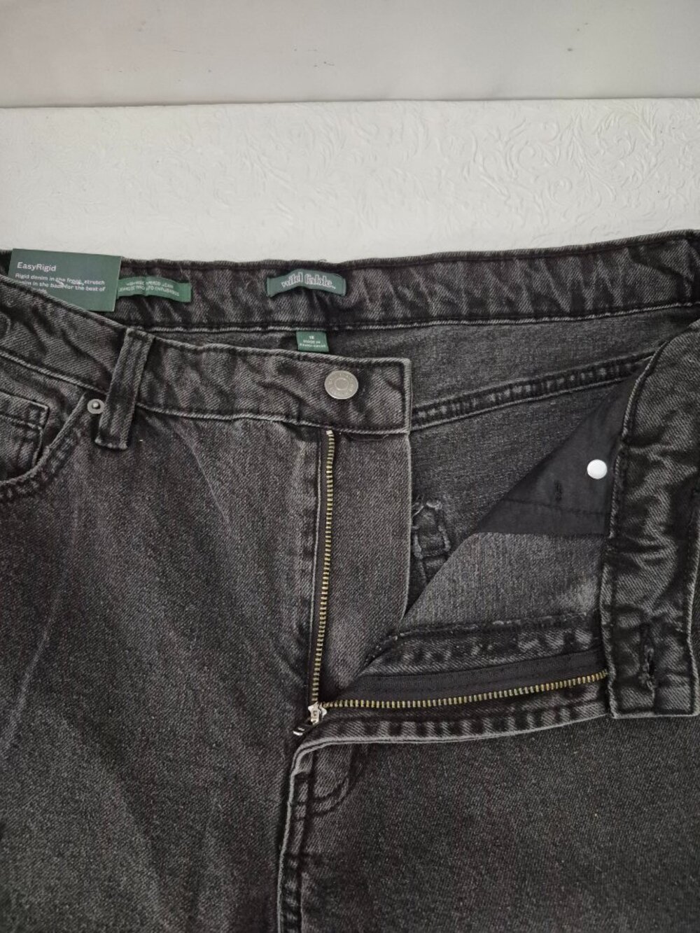 Wild Fable Womens 16 Black Distressed High-Rise Tapered Leg Zipper Denim Jeans - Picture 9 of 16